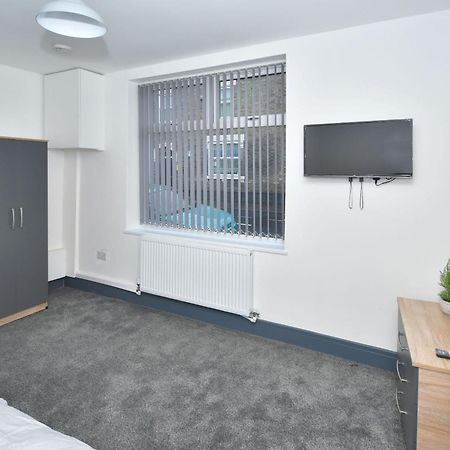 Townhouse @ 24 Brunswick Place Stoke Etruria Eksteriør bilde