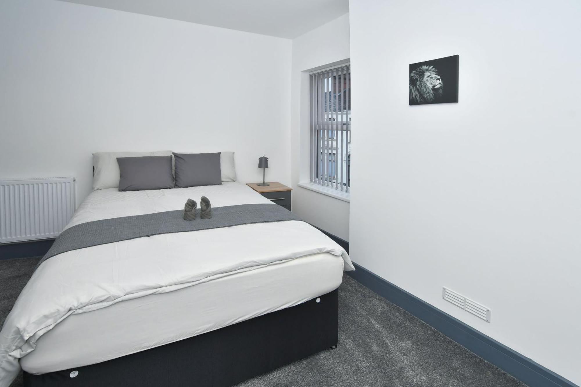 Townhouse @ 24 Brunswick Place Stoke Etruria Eksteriør bilde