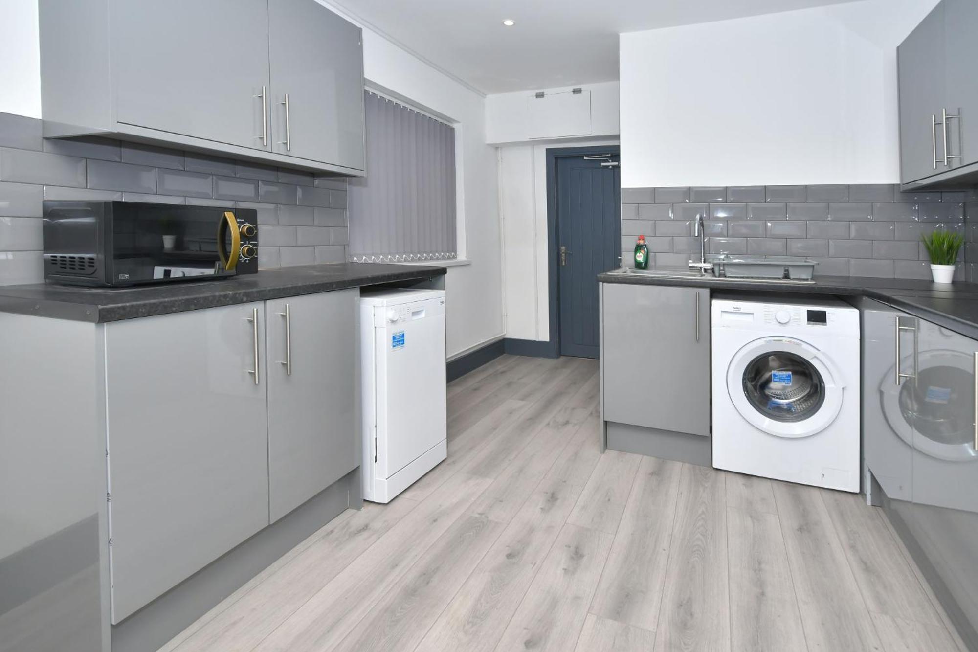 Townhouse @ 24 Brunswick Place Stoke Etruria Eksteriør bilde
