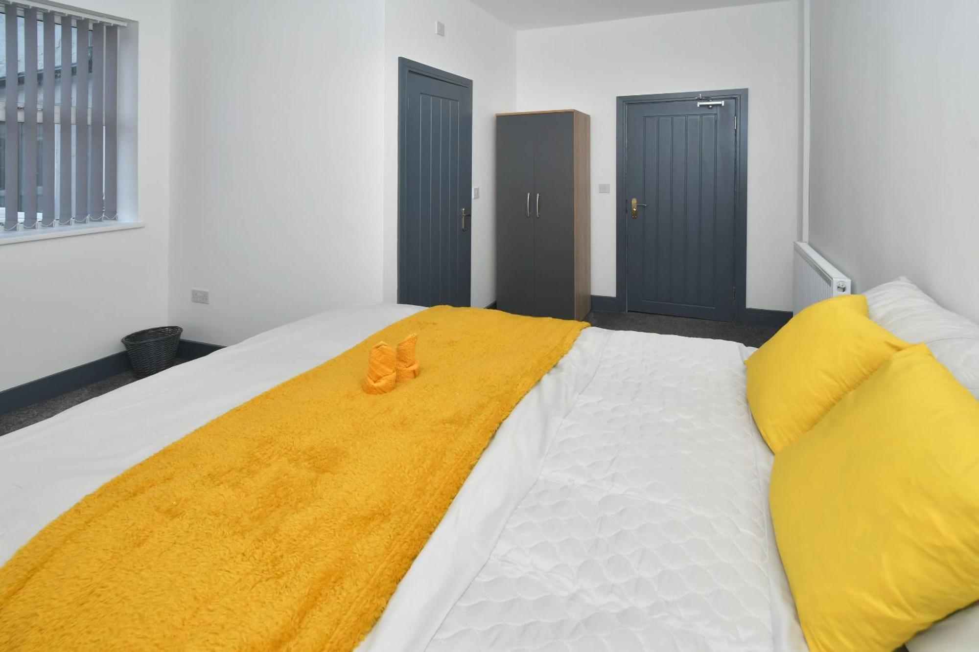 Townhouse @ 24 Brunswick Place Stoke Etruria Eksteriør bilde