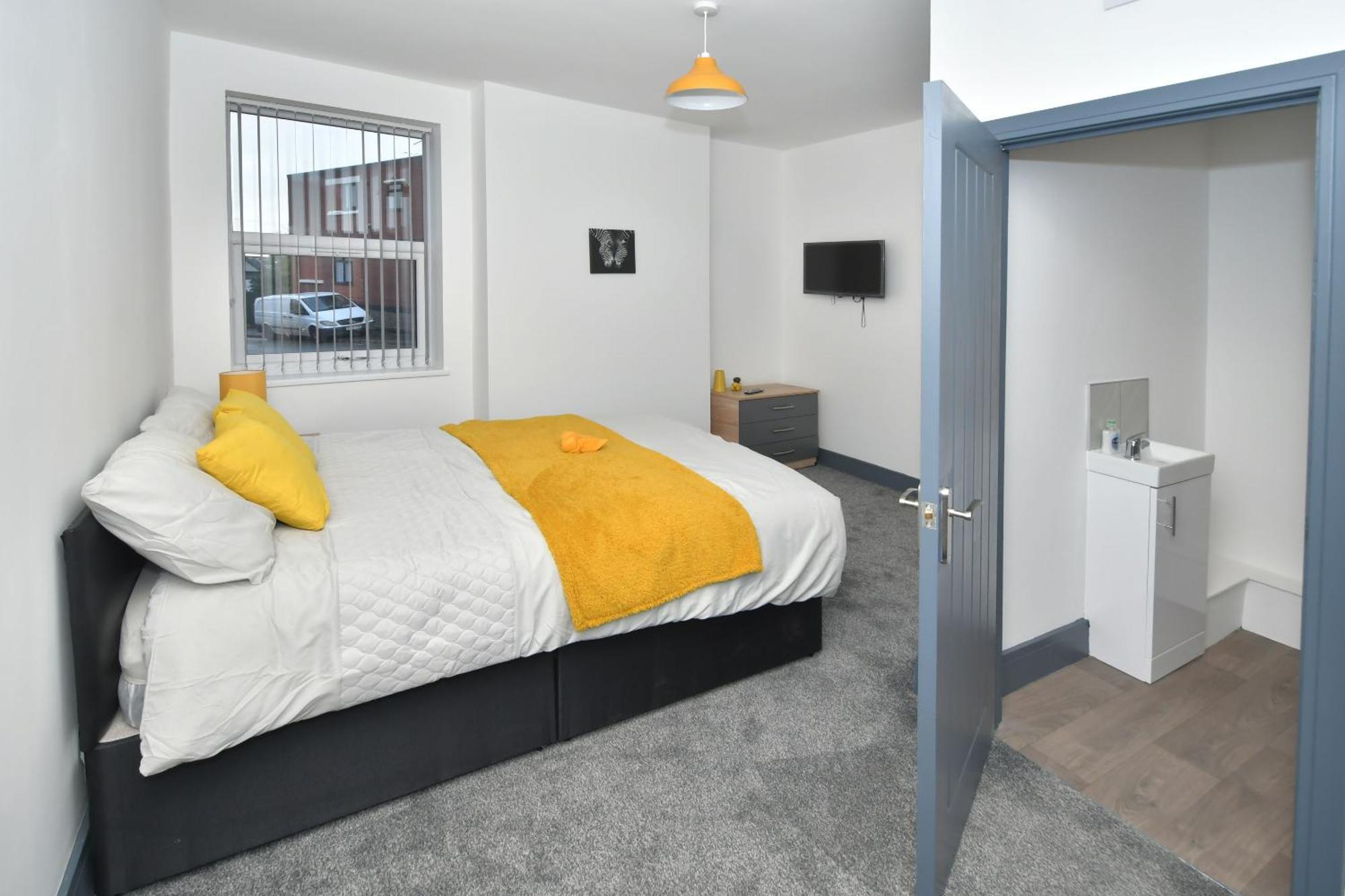 Townhouse @ 24 Brunswick Place Stoke Etruria Eksteriør bilde